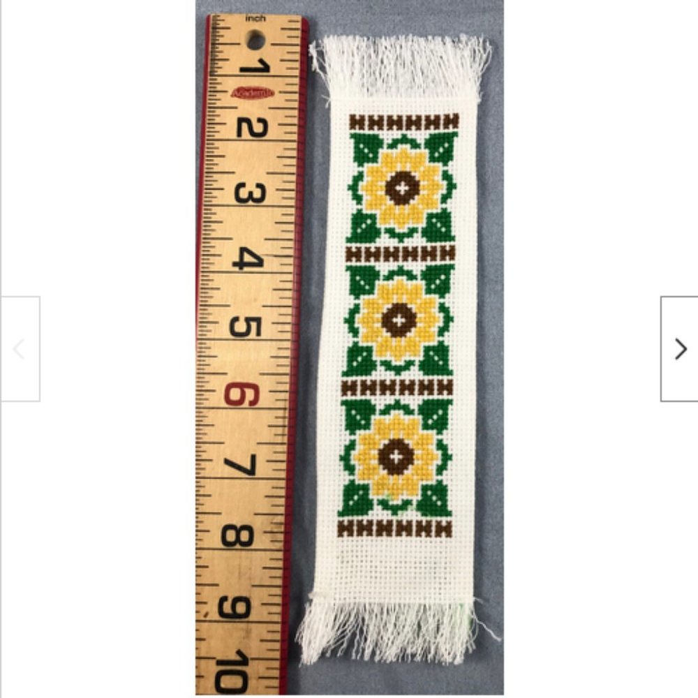 Celtic Hand Embroidered Cross Stitch Fringed Fabric Cloth Bookmark Green Yellow
